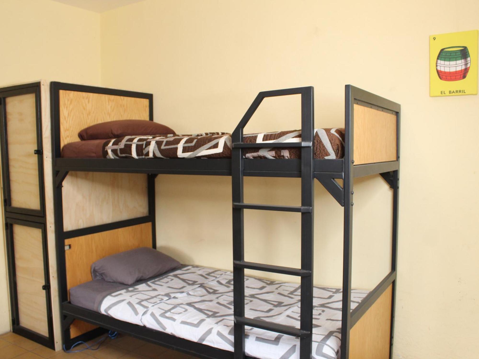 Hostal La Loteria Guadalajara Zewnętrze zdjęcie